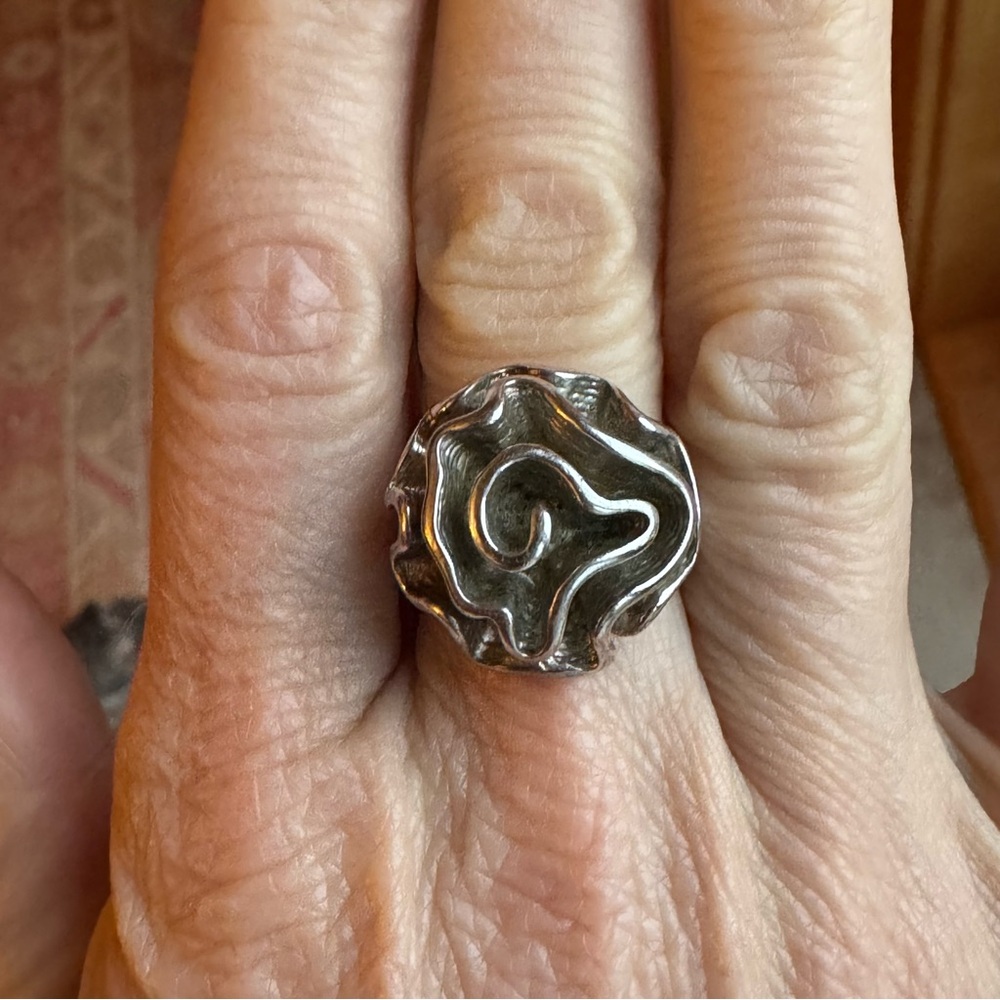 Sterling Silver 925 Swirl cocktail Ring Rosette Statement Sz 8.25 8.81 grams